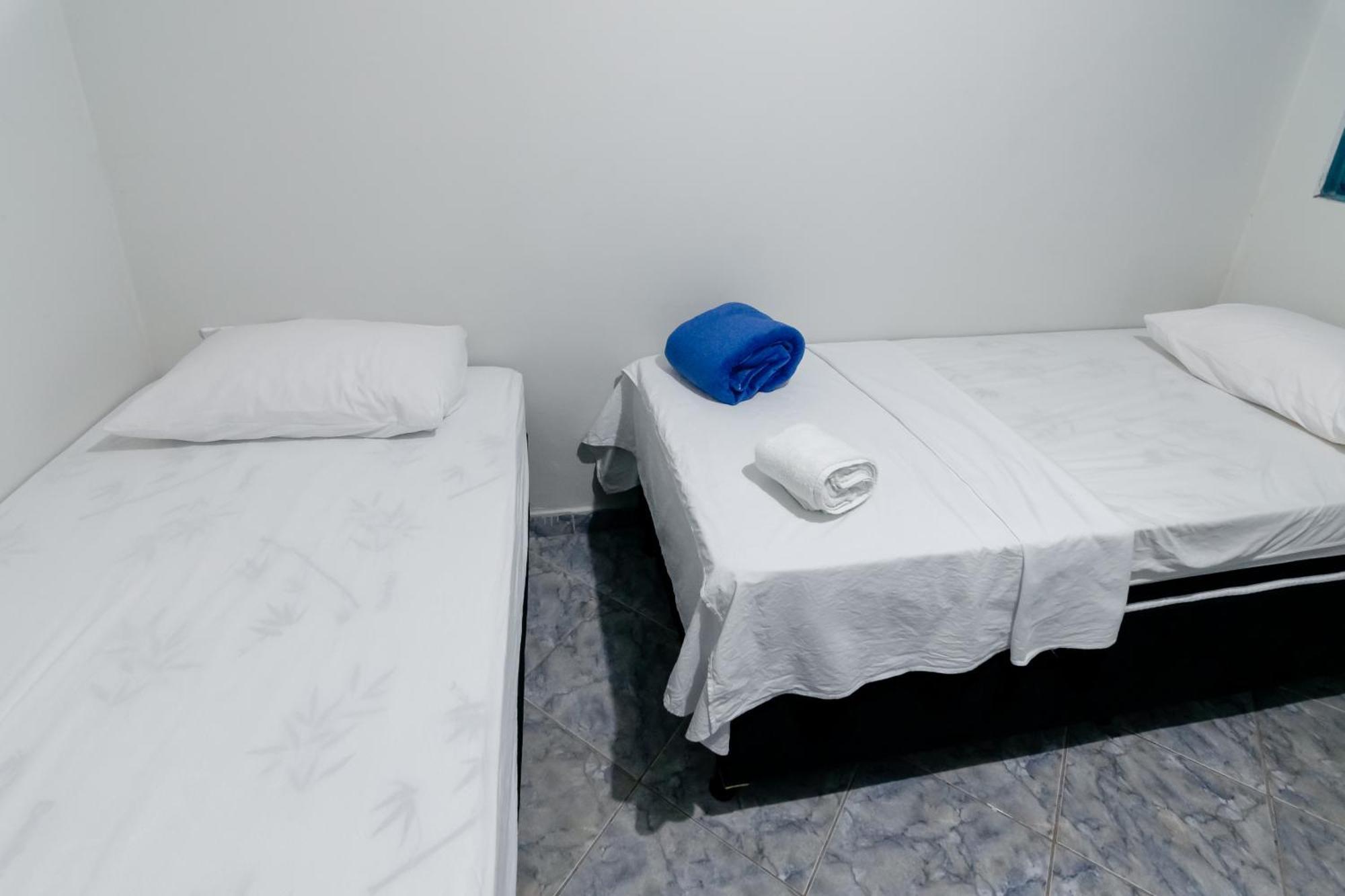 Pousada Roosevelt Quarto 04 - Pousada Central Prox Rodoviaria E Dist Industrial Hotell Uberlândia Exteriör bild