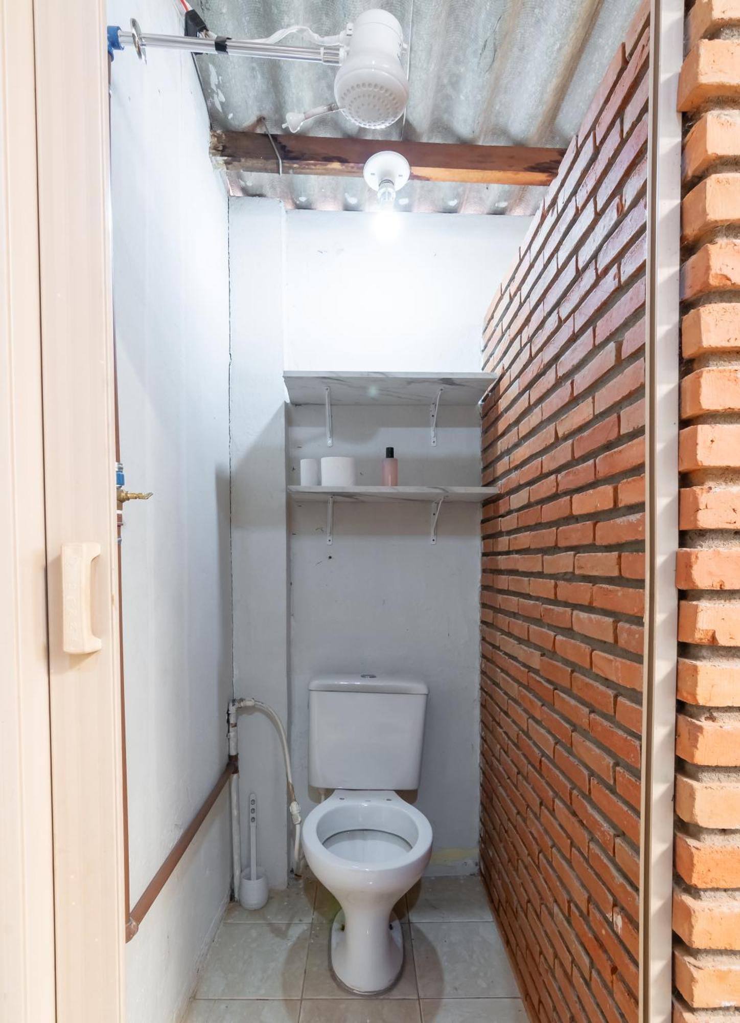 Pousada Roosevelt Quarto 04 - Pousada Central Prox Rodoviaria E Dist Industrial Hotell Uberlândia Exteriör bild